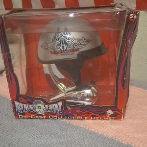 BIKE LIDZ COLLECTABLE HELMET